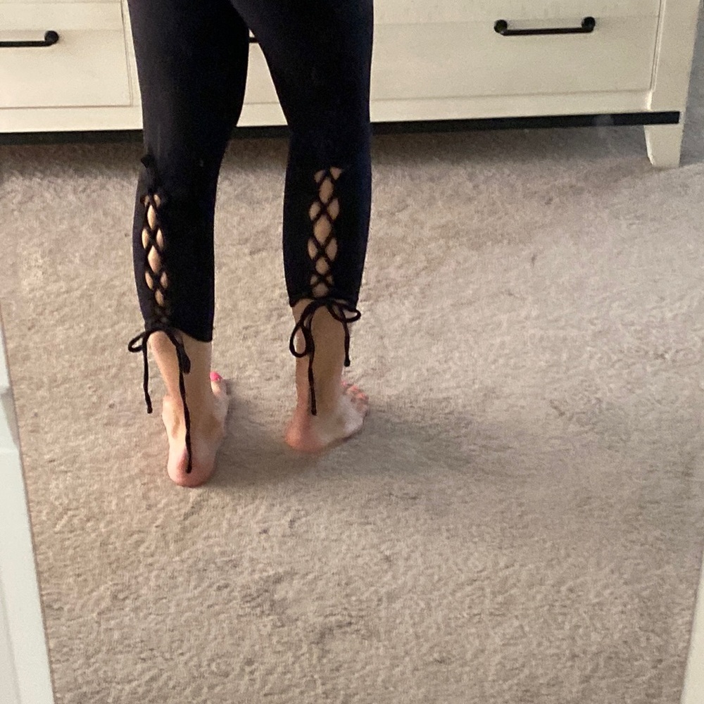 Tie detail leggings